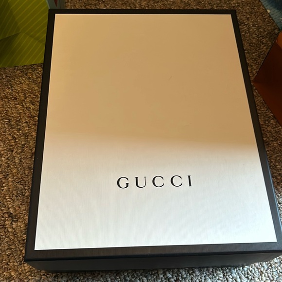 Gucci loafers - Picture 2 of 16